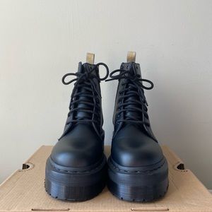Dr. Martens Jadon (Black Vegan Jadon II Mono)